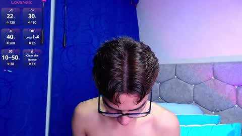 Snapshot of owenblue__ chatting on 1, 2, 2025 Owen Independent model online show from 1, 2, 2025