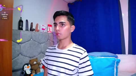 Snapshot of owenblue__ chatting on 15, 9, 2025 Owen Independent model online show from 15, 9, 2025