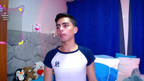 Snapshot of owenblue__ chatting on 18, 9, 2025 Owen Independent model online show from 18, 9, 2025