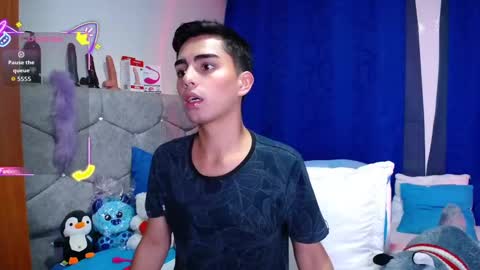 Snapshot of owenblue__ chatting on 24, 9, 2025 Owen Independent model online show from 24, 9, 2025