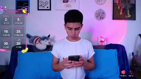 Snapshot of owenblue__ chatting on 27, 9, 2025 Owen Independent model online show from 27, 9, 2025