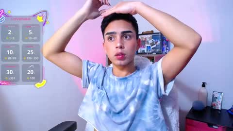 Snapshot of owenblue__ chatting on 18, 11, 2025 Owen Independent model online show from 18, 11, 2025