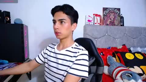 Snapshot of owenblue__ chatting on 2, 12, 2025 Owen Independent model online show from 2, 12, 2025