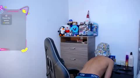 Snapshot of owenblue__ chatting on 14, 12, 2025 Owen Independent model online show from 14, 12, 2025