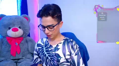 Snapshot of owenblue__ chatting on 22, 4, 2026 Owen Independent model online show from 22, 4, 2026