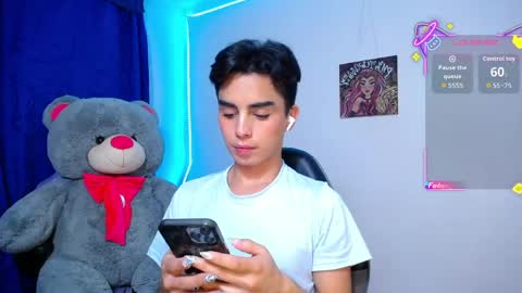 Snapshot of owenblue__ chatting on 11, 5, 2026 Owen Independent model online show from 11, 5, 2026