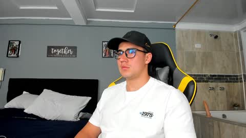 Owen online show from 19, 1, 2025