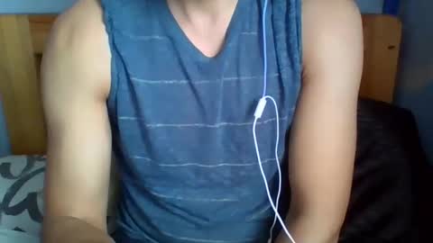 Snapshot of owensir chatting on 5, 12, 2025 owensir online show from 5, 12, 2025