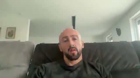 Snapshot of oxlade59 chatting on 27, 10, 2025 oxlade59 online show from 27, 10, 2025