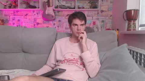 Mike online show from 24, 2, 2025