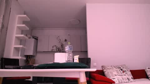 Snapshot of oxxxy__ chatting on 21, 12, 2024 OXY online show from 21, 12, 2024