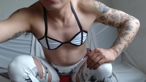 Snapshot of oxxy_jean chatting on 18, 12, 2024 Jeannifer online show from 18, 12, 2024