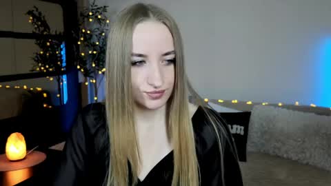 Oxy Foxie online show from 20, 5, 2026