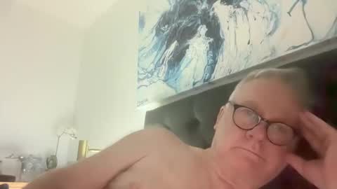 Snapshot of ozhairybearxxxx chatting on 7, 1, 2025 ozhairybearxxxx online show from 7, 1, 2025