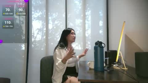 ozhmara online show from 4, 12, 2025