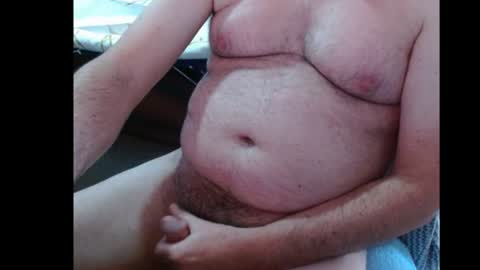 Snapshot of ozzieozzieoi chatting on 29, 6, 2026 HairyolOz online show from 29, 6, 2026