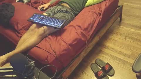 Snapshot of p_m_w_4l chatting on 16, 11, 2025 Jay M online show from 16, 11, 2025