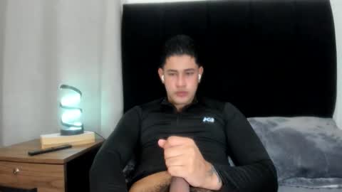Snapshot of pablo_boston chatting on 28, 4, 2026 Javi online show from 28, 4, 2026