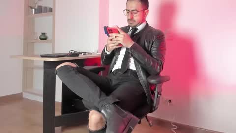 Snapshot of pablo_rincon95 chatting on 2, 2, 2025 pablo rincon95 online show from 2, 2, 2025