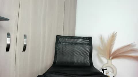 Snapshot of pablohot_5 chatting on 5, 5, 2026 kYLIE online show from 5, 5, 2026