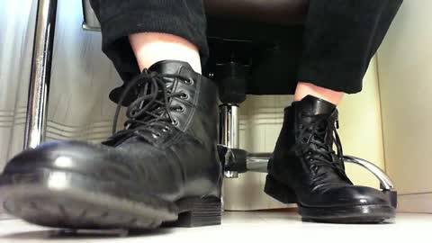 Snapshot of pablomenesssl chatting on 27, 1, 2025 Pablo Meness online show from 27, 1, 2025