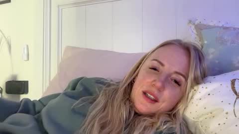 paige32323 online show from 11, 1, 2026