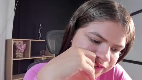 Paige online show from 14, 2, 2025