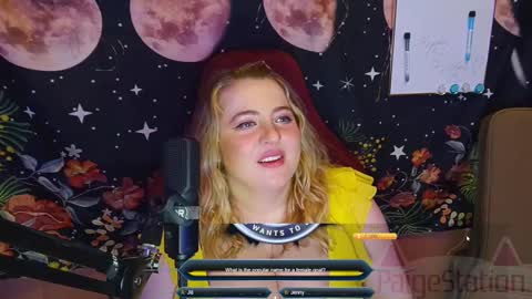 Snapshot of paigestation chatting on 22, 2, 2025 PaigeStation online show from 22, 2, 2025
