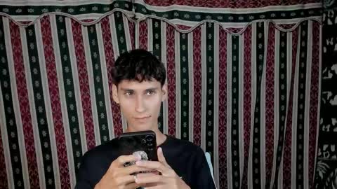 Snapshot of paimon_goetia chatting on 6, 10, 2025 Alexander Grigori online show from 6, 10, 2025