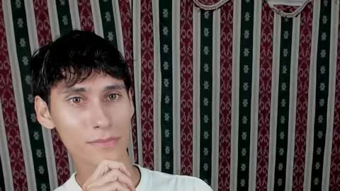 Snapshot of paimon_goetia chatting on 4, 11, 2025 Alexander Grigori online show from 4, 11, 2025