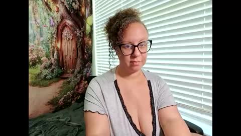 Paislee Haze online show from 12, 5, 2026