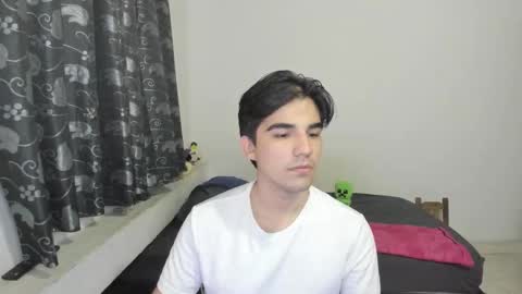 Snapshot of pakun_ chatting on 28, 10, 2025 pakun_ online show from 28, 10, 2025