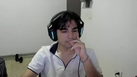 Snapshot of pakun_ chatting on 17, 6, 2026 pakun_ online show from 17, 6, 2026