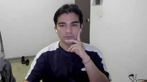 Snapshot of pakun_ chatting on 17, 6, 2026 pakun_ online show from 17, 6, 2026