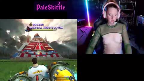 Snapshot of paleskittle chatting on 15, 9, 2025 Pale Skittle online show from 15, 9, 2025