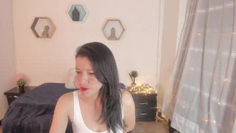 Snapshot of paloma_victory chatting on 16, 1, 2025 Paloma  online show from 16, 1, 2025