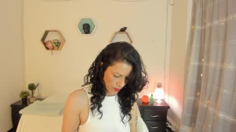 Snapshot of paloma_victory chatting on 29, 10, 2025 Paloma  online show from 29, 10, 2025