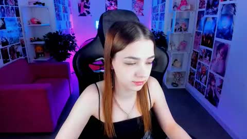Snapshot of pambeeslyy chatting on 12, 3, 2025 Pam online show from 12, 3, 2025