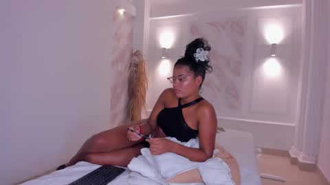 pamela online show from 29, 10, 2025