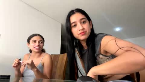 Snapshot of pamela_milleer chatting on 5, 1, 2025 pamela_milleer online show from 5, 1, 2025