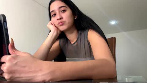 Snapshot of pamela_milleer chatting on 5, 1, 2025 pamela_milleer online show from 5, 1, 2025