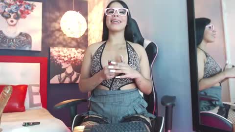 Snapshot of pamelaflores chatting on 24, 1, 2025 Pamela online show from 24, 1, 2025