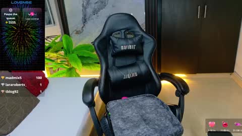 Paola online show from 23, 1, 2025