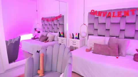 Snapshot of pamelamendez_ chatting on 14, 2, 2025  Pamela  online show from 14, 2, 2025