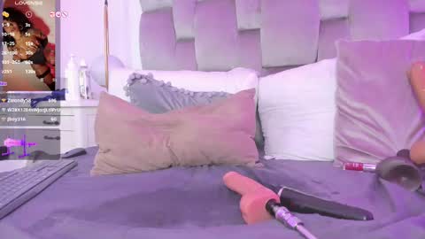 Snapshot of pamelamendez_ chatting on 24, 2, 2025  Pamela  online show from 24, 2, 2025