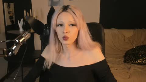 Snapshot of pamelamydreamys chatting on 19, 12, 2024 Pamelamy online show from 19, 12, 2024