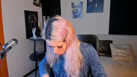 Snapshot of pamelamydreamys chatting on 30, 12, 2024 Pamelamy online show from 30, 12, 2024