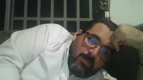 Snapshot of pandaguiar77 chatting on 4, 12, 2025 pandaguiar77 online show from 4, 12, 2025