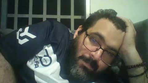 Snapshot of pandaguiar77 chatting on 14, 3, 2026 pandaguiar77 online show from 14, 3, 2026