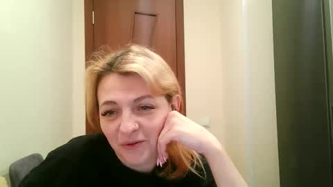 PandoraFourelx online show from 10, 2, 2026